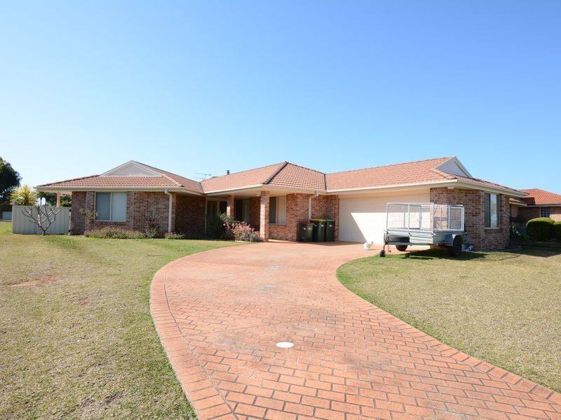 35 Wyden Street, Old Bar NSW 2430