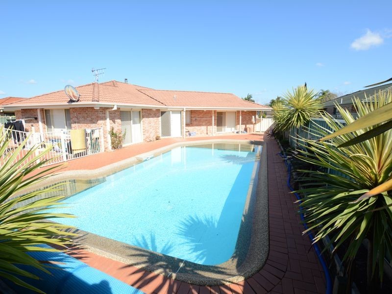 35 Wyden Street, Old Bar NSW 2430