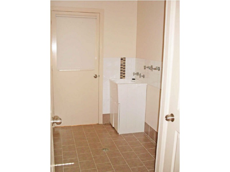 2/6 Ivy Crescent, Old Bar NSW 2430