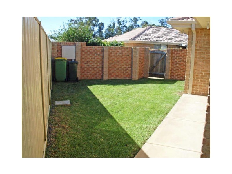 2/6 Ivy Crescent, Old Bar NSW 2430