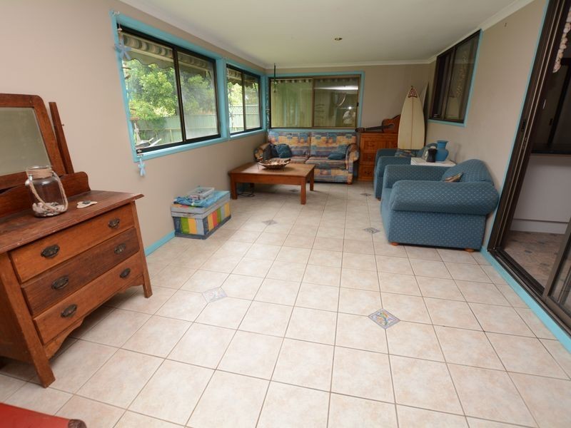 62 Waterman Street, Old Bar NSW 2430