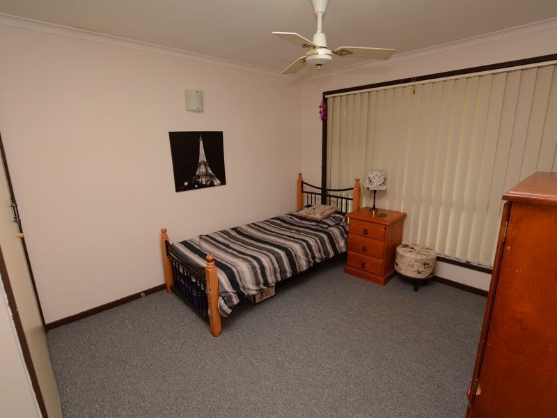 62 Waterman Street, Old Bar NSW 2430