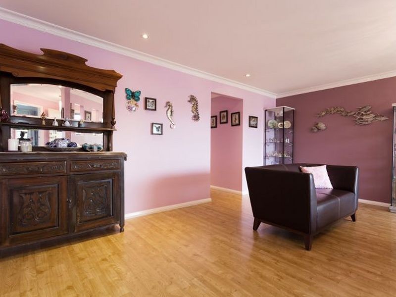 9 Yellowfin Avenue, Old Bar NSW 2430