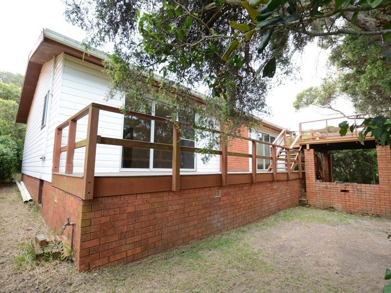 41 Marine Drive, Wallabi Point NSW 2430