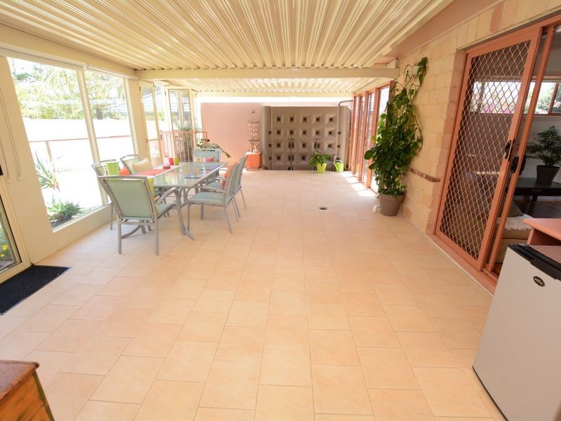 38 Mistral Place, Old Bar NSW 2430