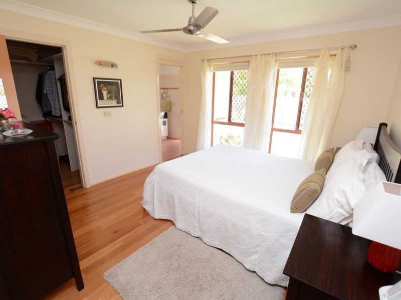 38 Mistral Place, Old Bar NSW 2430