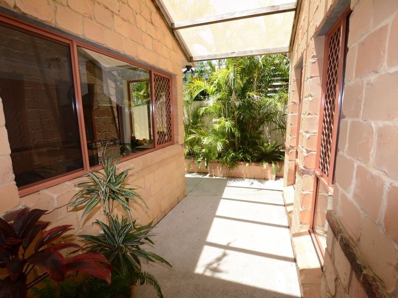 38 Mistral Place, Old Bar NSW 2430