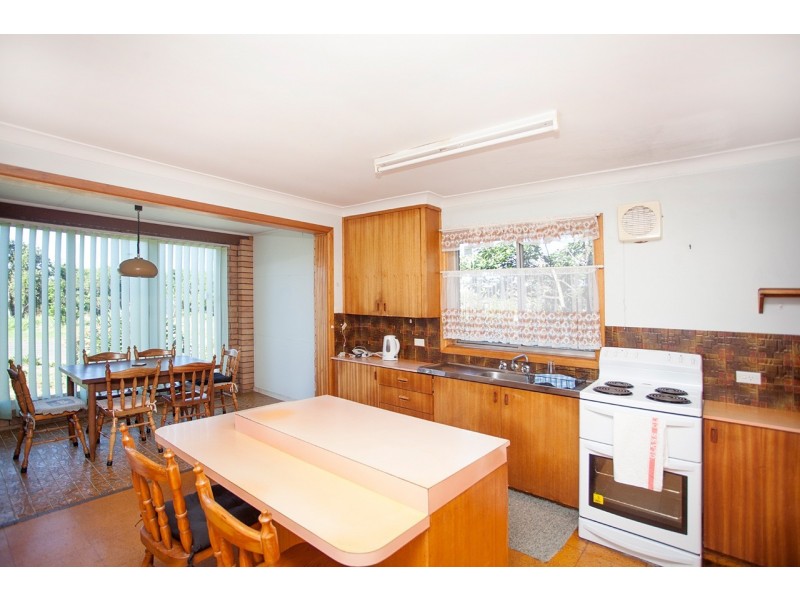 1 Smith Street, Old Bar NSW 2430