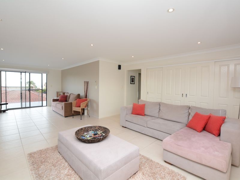 5 Spinnaker Cove, Wallabi Point NSW 2430