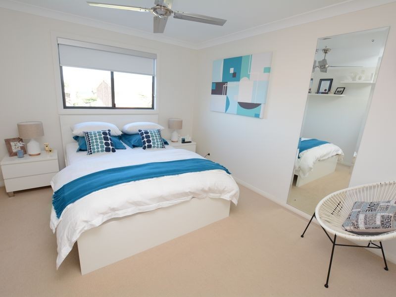5 Spinnaker Cove, Wallabi Point NSW 2430