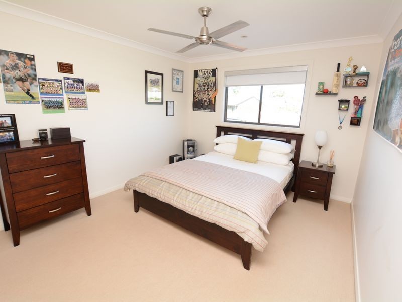 5 Spinnaker Cove, Wallabi Point NSW 2430
