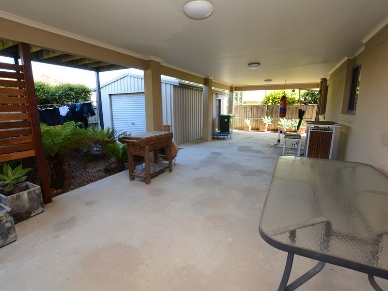 5 Spinnaker Cove, Wallabi Point NSW 2430