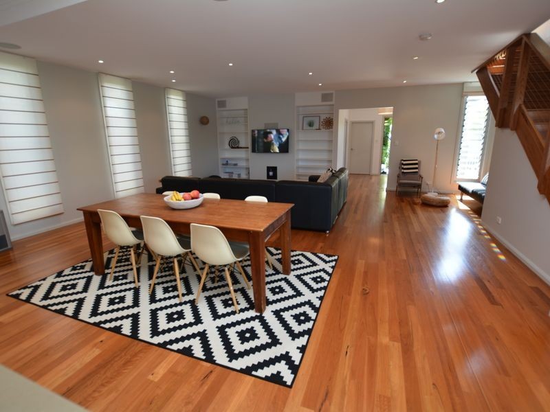 18 Surfsound Avenue, Wallabi Point NSW 2430