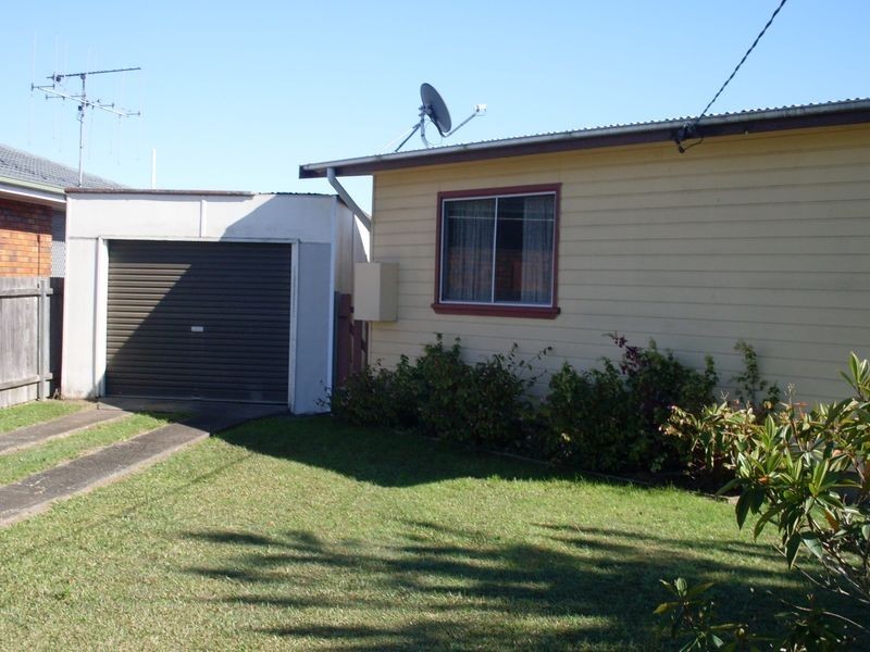 5 Dolphin Avenue, Taree NSW 2430