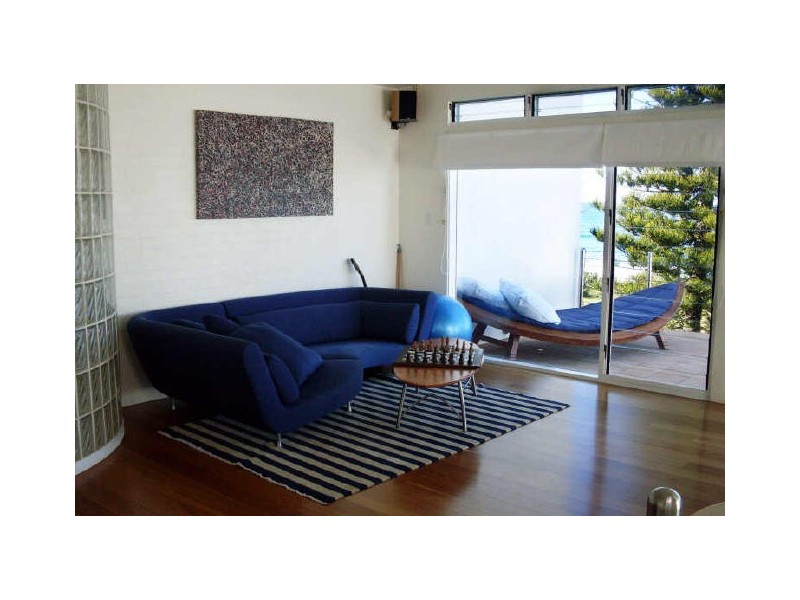 9 Seaview Parade, Wallabi Point NSW 2430
