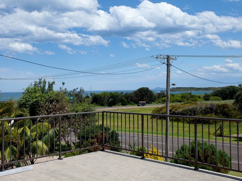 379 Saltwater Road, Wallabi Point NSW 2430