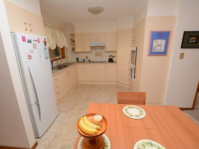 1/18 Farleigh Street, Old Bar NSW 2430