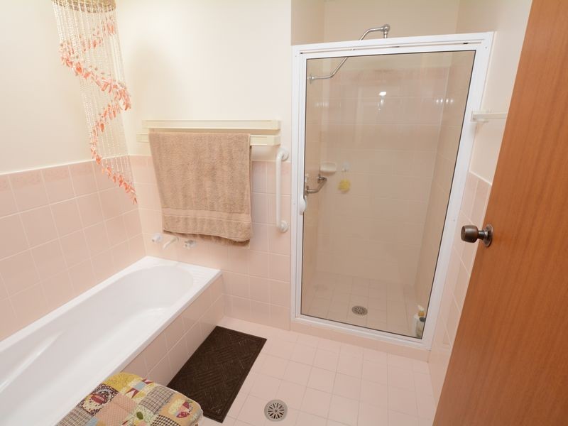 1/18 Farleigh Street, Old Bar NSW 2430