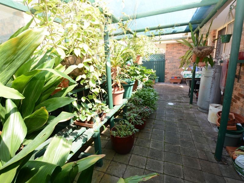 1/18 Farleigh Street, Old Bar NSW 2430