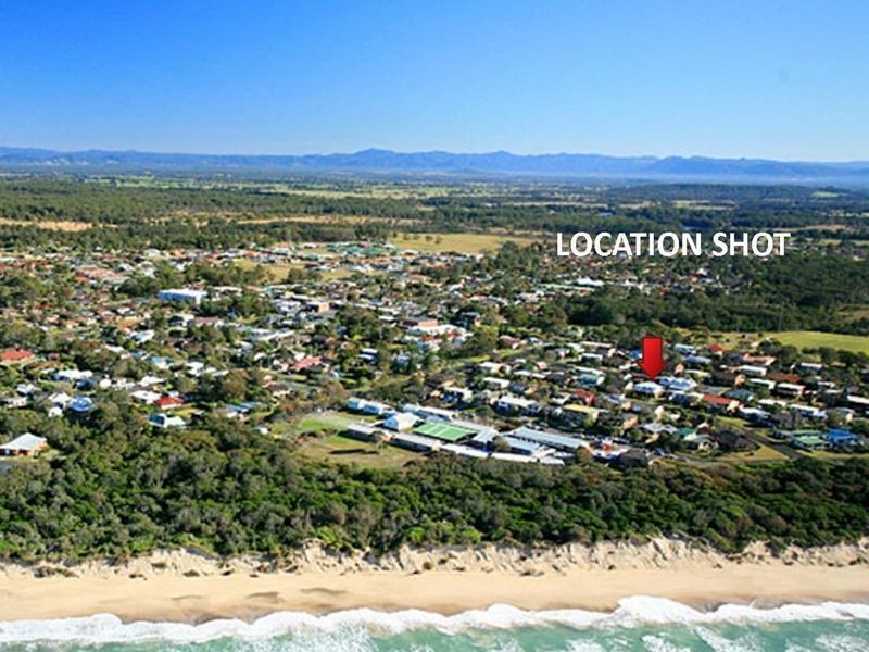 9 Kolang Street, Old Bar NSW 2430