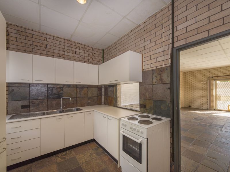 9 Kolang Street, Old Bar NSW 2430