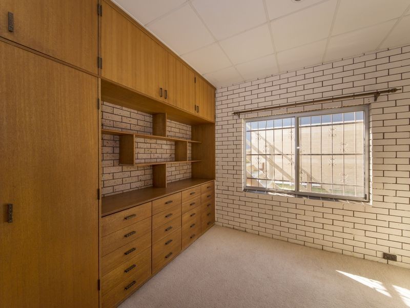 9 Kolang Street, Old Bar NSW 2430