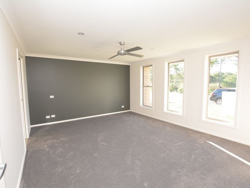 82 Forest Lane, Old Bar NSW 2430