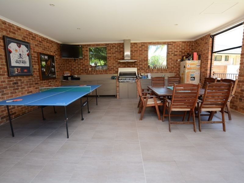 128 Waterman Street, Old Bar NSW 2430