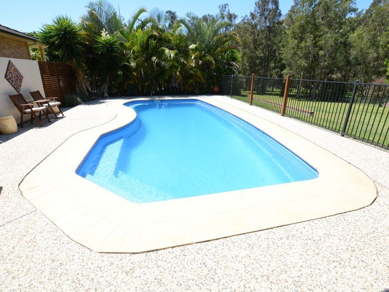 128 Waterman Street, Old Bar NSW 2430
