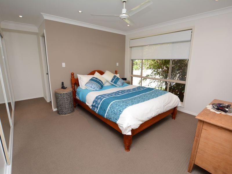 128 Waterman Street, Old Bar NSW 2430
