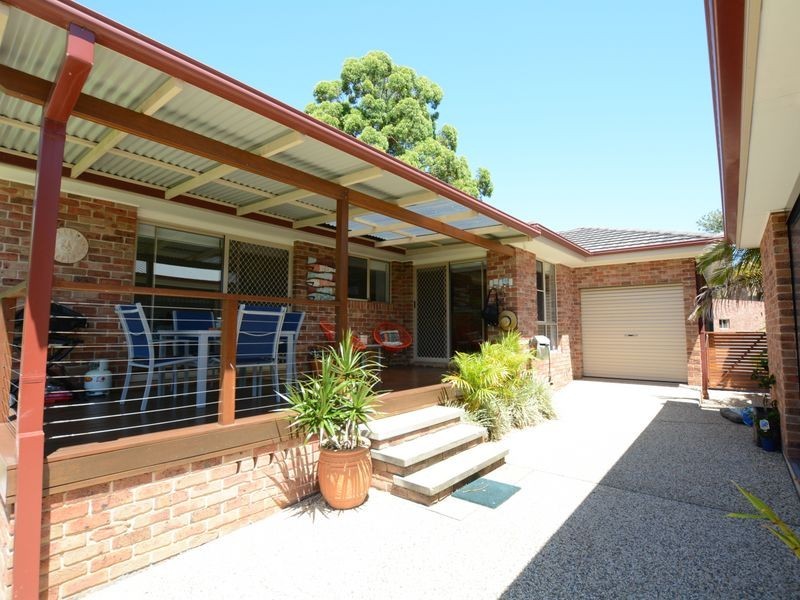 128 Waterman Street, Old Bar NSW 2430