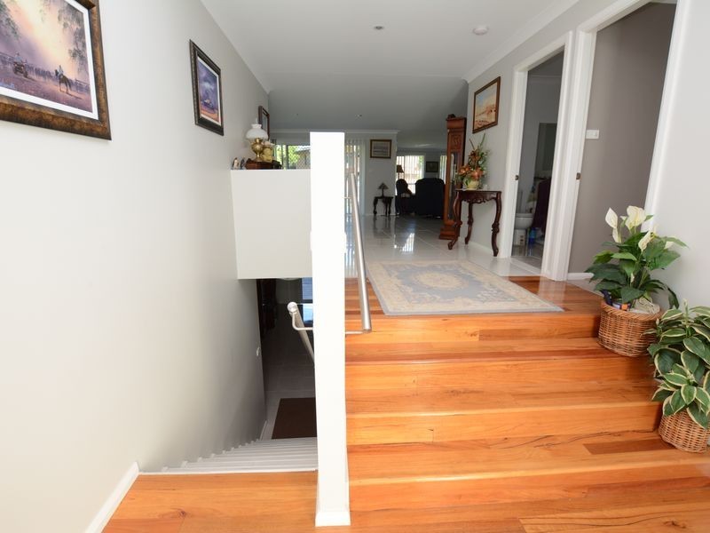 6 Railton Ave, Taree NSW 2430