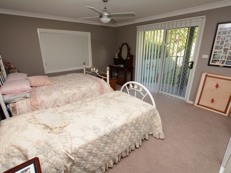 6 Railton Ave, Taree NSW 2430