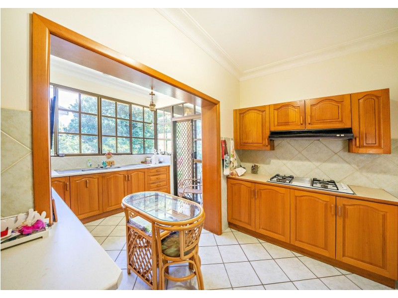 33 Waterman Street, Old Bar NSW 2430