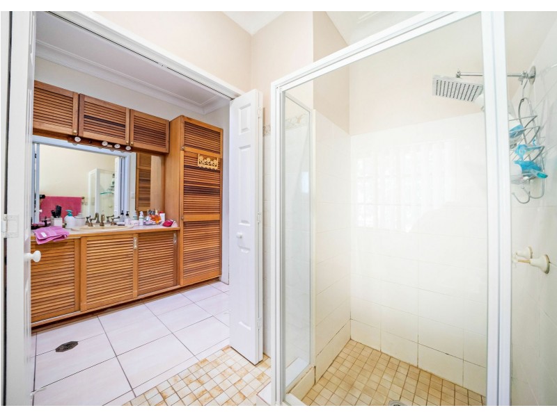33 Waterman Street, Old Bar NSW 2430