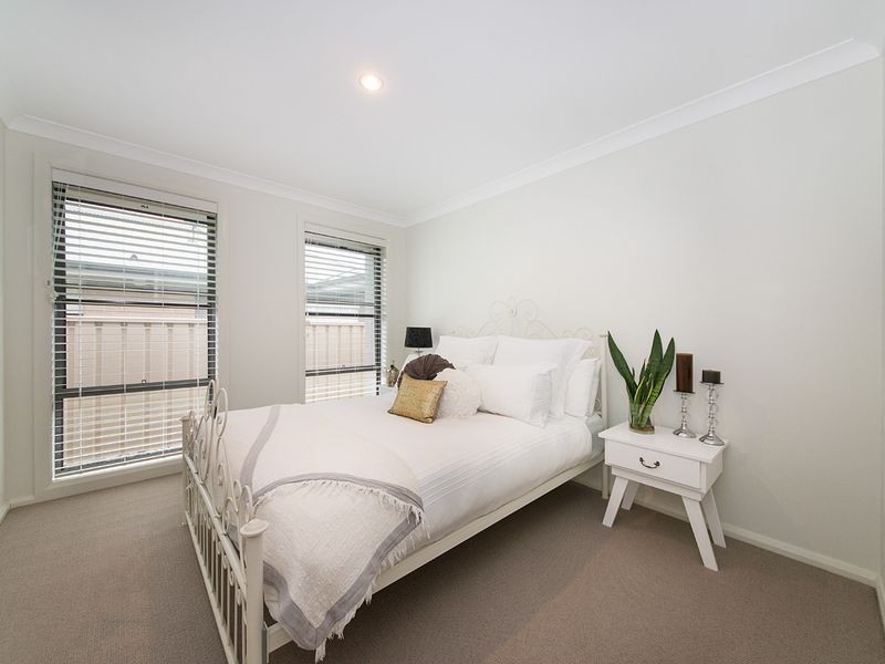 36 Albatross Way, Old Bar NSW 2430
