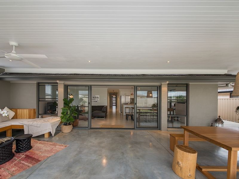 36 Albatross Way, Old Bar NSW 2430