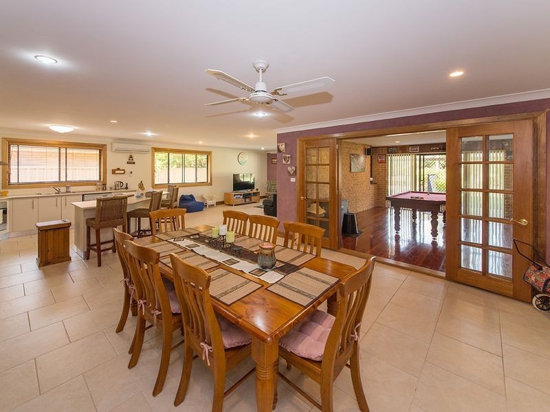 8 Rosier Place, Old Bar NSW 2430