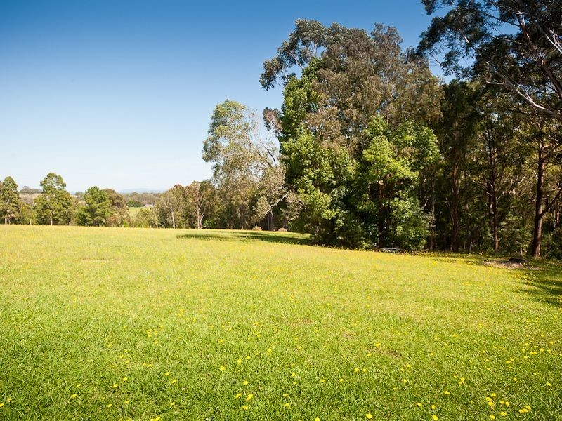 9 Voss Place, Mitchells Island NSW 2430