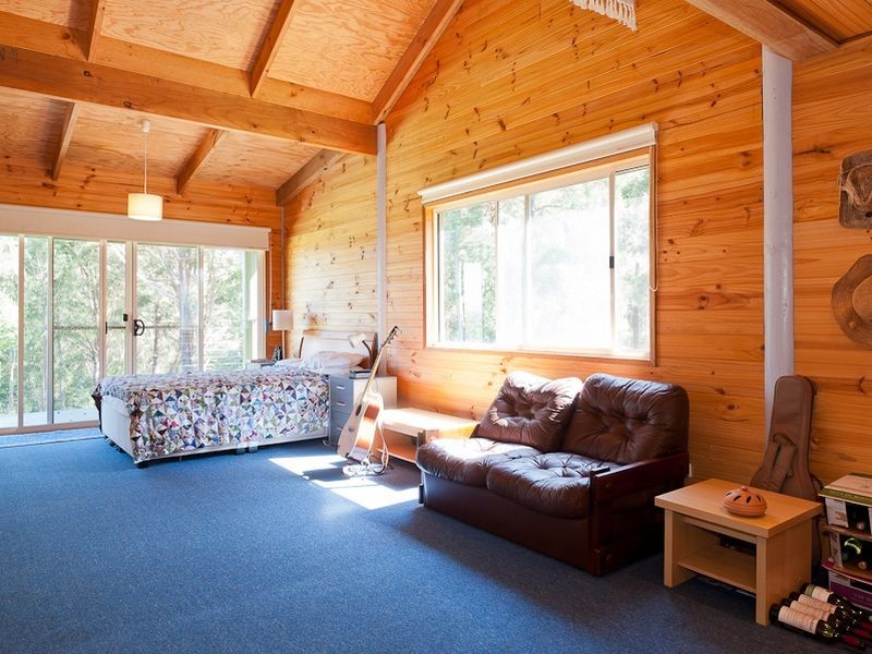 9 Voss Place, Mitchells Island NSW 2430