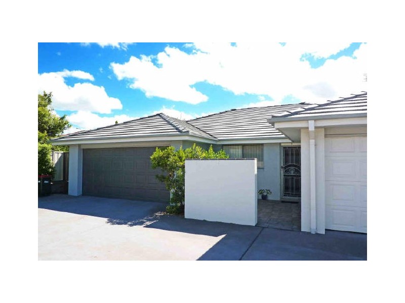 4/26-28 Ivy Crescent, Old Bar NSW 2430