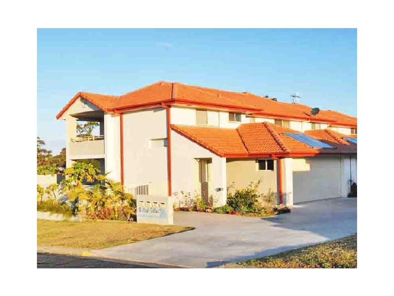 3/2 Mistral Place, Old Bar NSW 2430