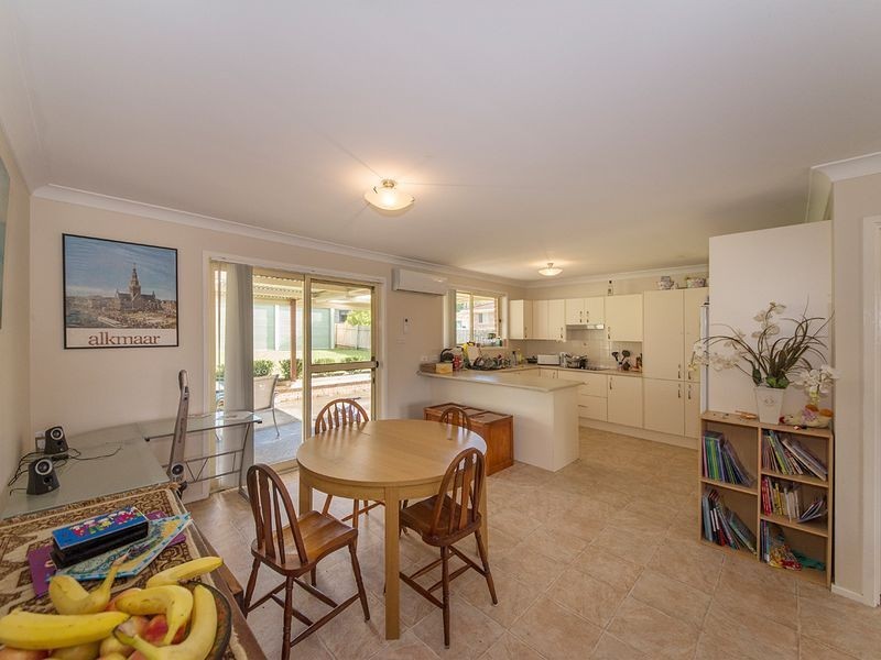 1 Rushby Drive, Old Bar NSW 2430