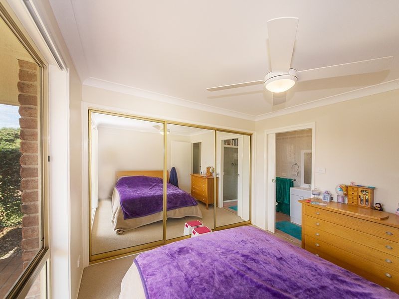 1 Rushby Drive, Old Bar NSW 2430