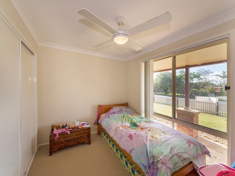 1 Rushby Drive, Old Bar NSW 2430