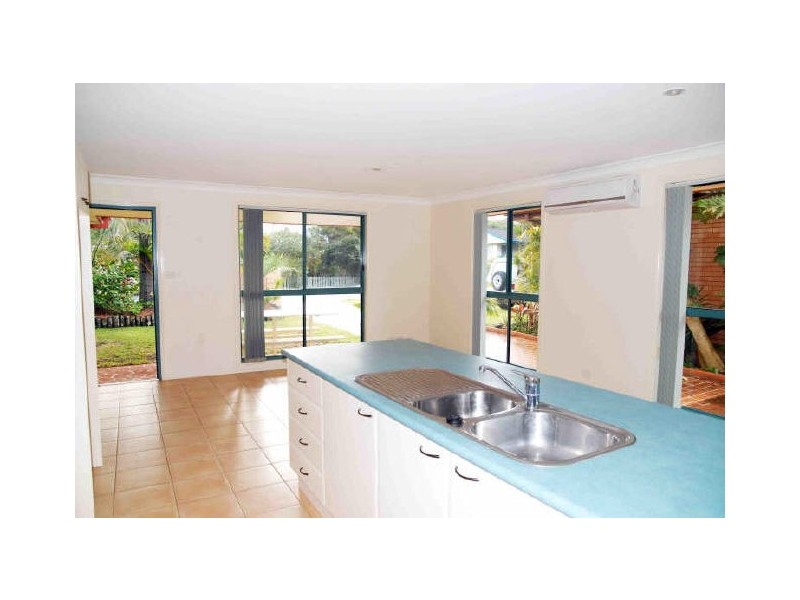 1/34 Hall Street, Old Bar NSW 2430