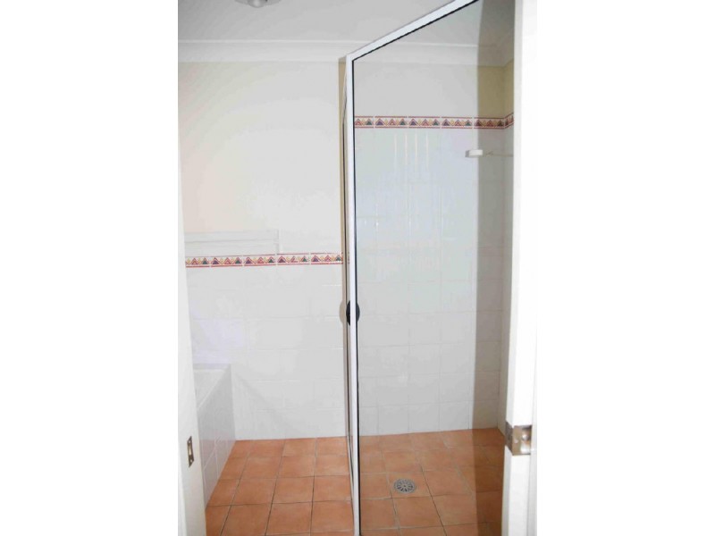 1/34 Hall Street, Old Bar NSW 2430
