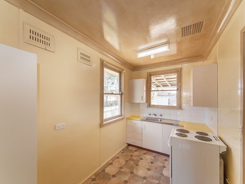 5 Gwenneth Ave, Taree NSW 2430