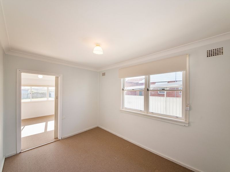 5 Gwenneth Ave, Taree NSW 2430