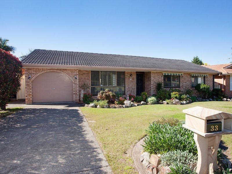 33 Orana Crescent, Taree NSW 2430